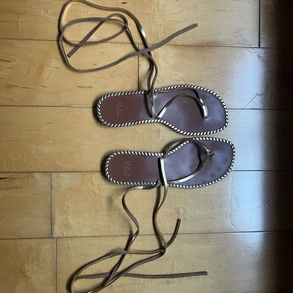 Leather lace Up Sandals